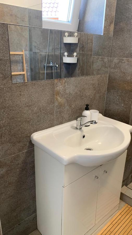 Fara No71 Apart 3 Libice nad Cidlinou Kültér fotó